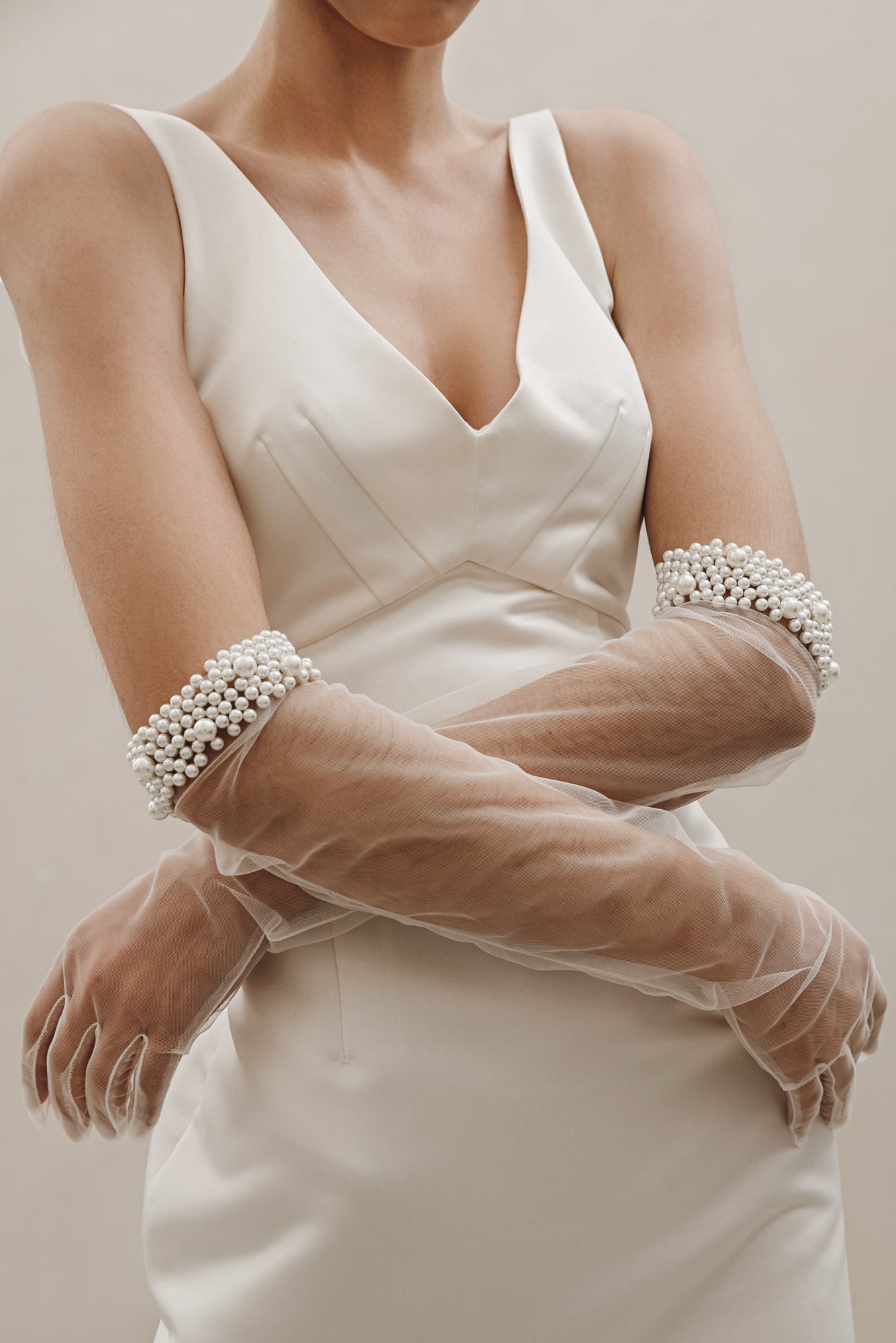 Pretty in pearl cuff gloves