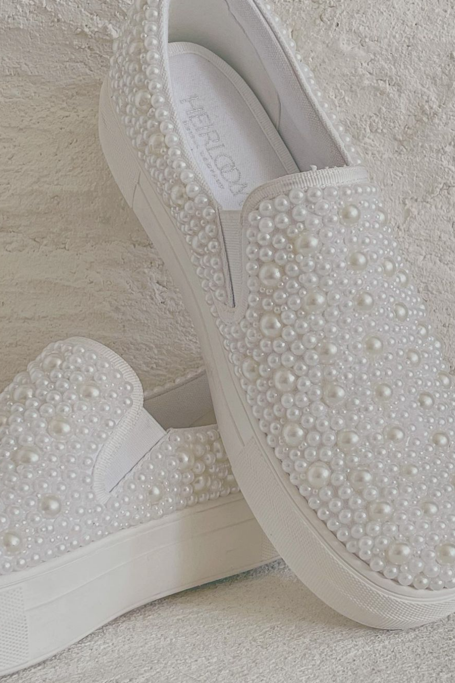 Betsy -Pearl Slides